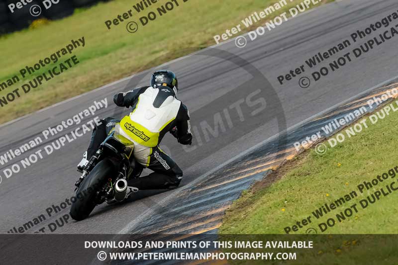 PJM Photography;anglesey no limits trackday;anglesey photographs;anglesey trackday photographs;enduro digital images;event digital images;eventdigitalimages;no limits trackdays;peter wileman photography;racing digital images;trac mon;trackday digital images;trackday photos;ty croes